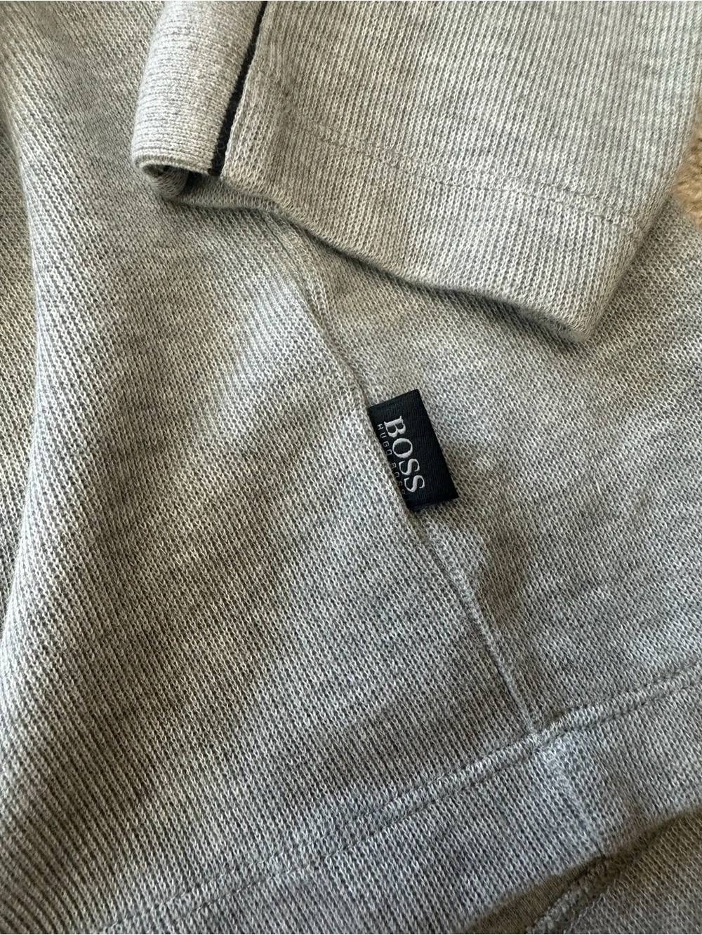 BOSS Hugo Boss Gray Knit 1/4 Snap Mock Neck Pullover Black Trim Sweater Sz M